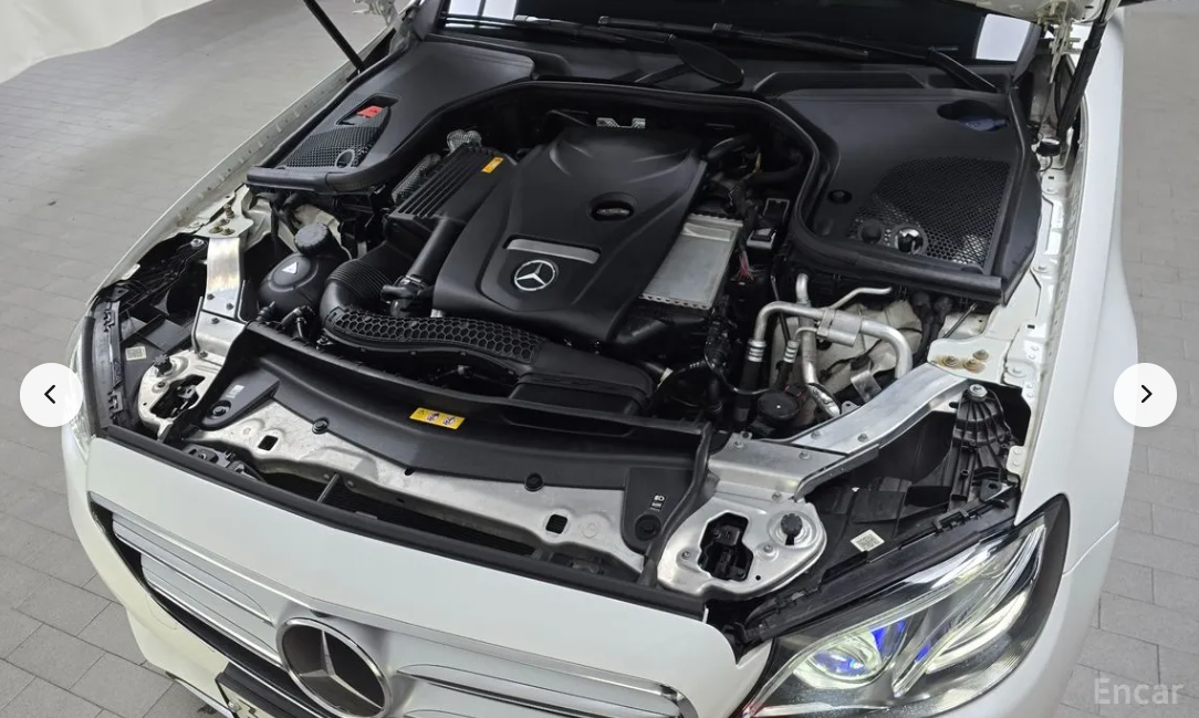 مرسيدس E-CLASS E300 2020
