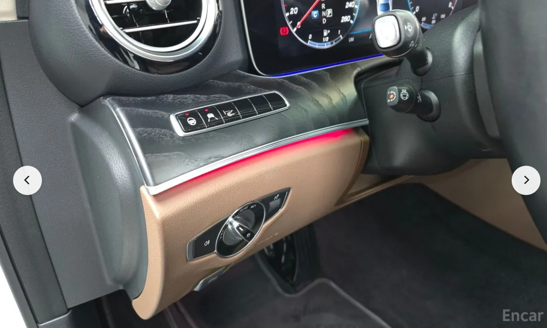 مرسيدس E-CLASS E300 2020