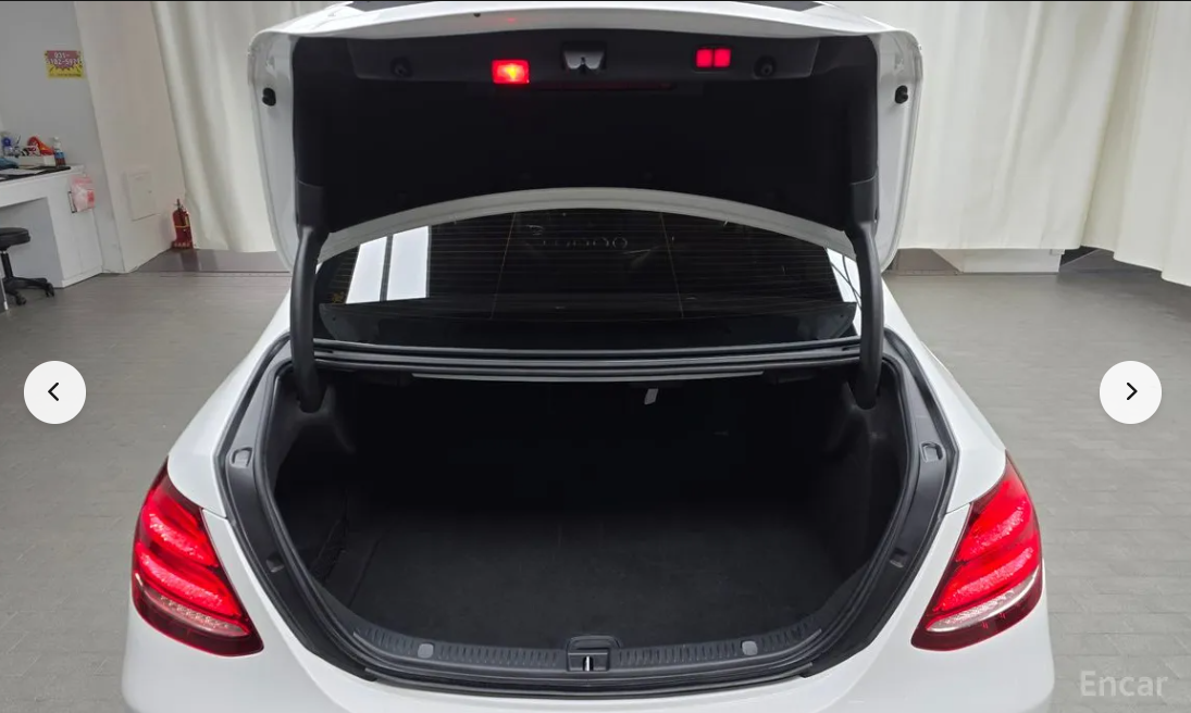 مرسيدس E-CLASS E300 2020
