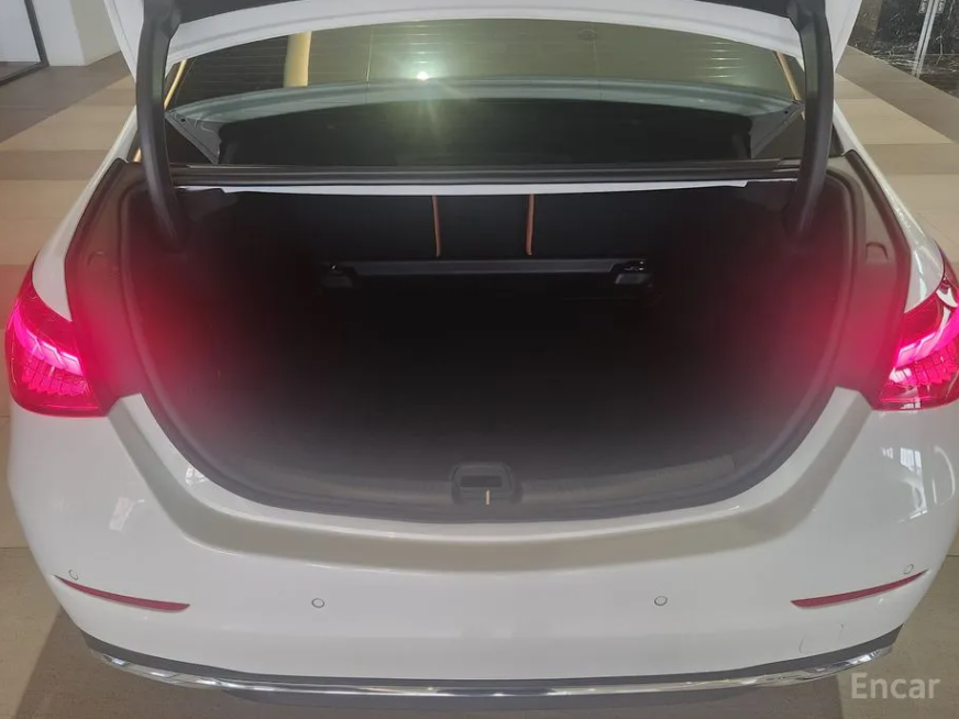 مرسيدس C300 فورماتك 2024