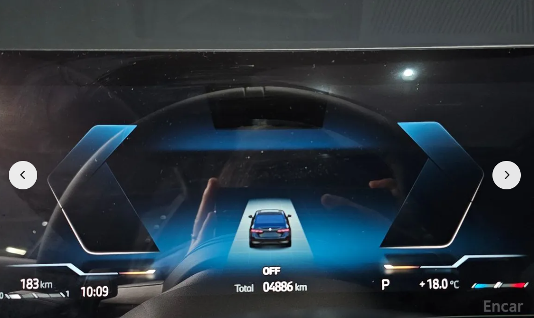 بي إم دبليو BMW 520i الفئة الخامسة 2024