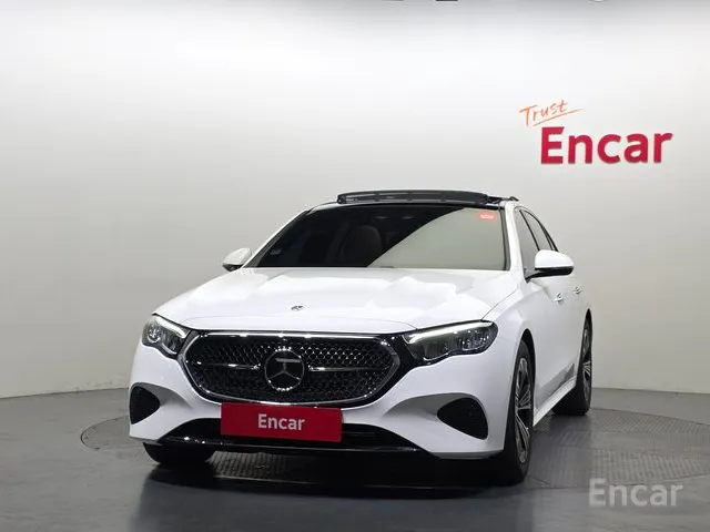 مرسيدس E200 2025