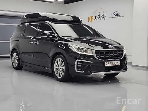 كيا كارنفال 9 راكب 2020